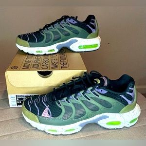 Nike Air Max Terrascape Plus size 8M/9.5W